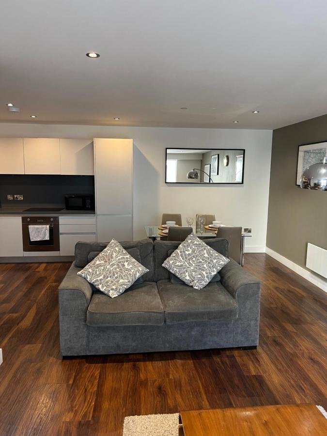 Stunning Centre Apartment! Ideal For Small Groups Apartment Manchester