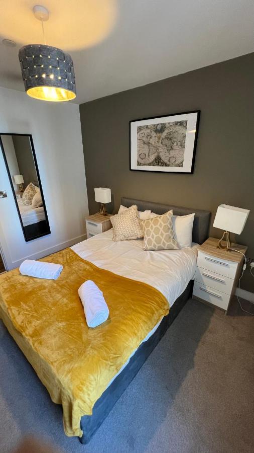 Stunning Centre Apartment! Ideal For Small Groups Manchester