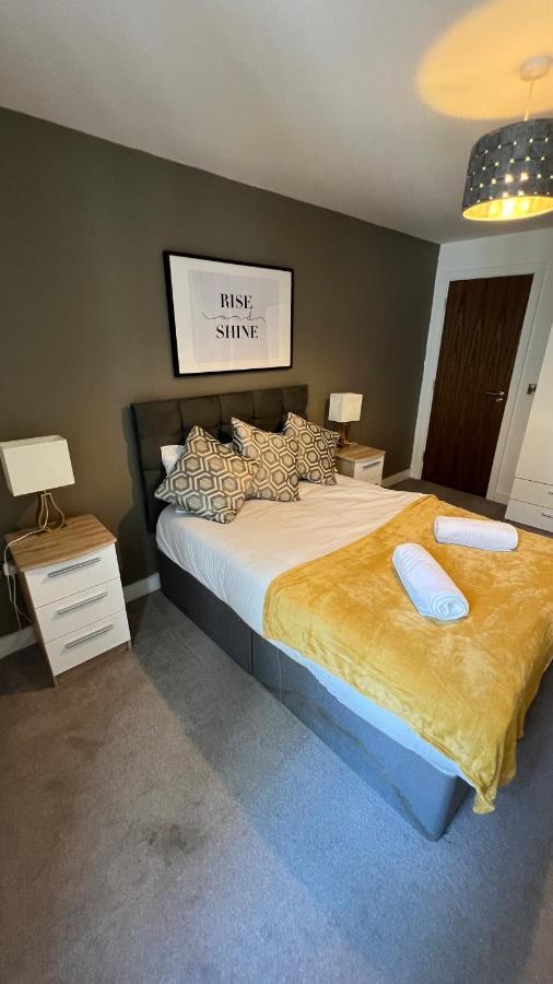 Stunning Centre Apartment! Ideal For Small Groups Manchester