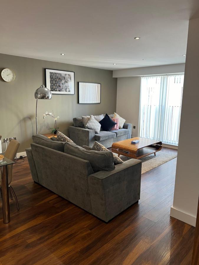 Stunning Centre Apartment! Ideal For Small Groups Manchester