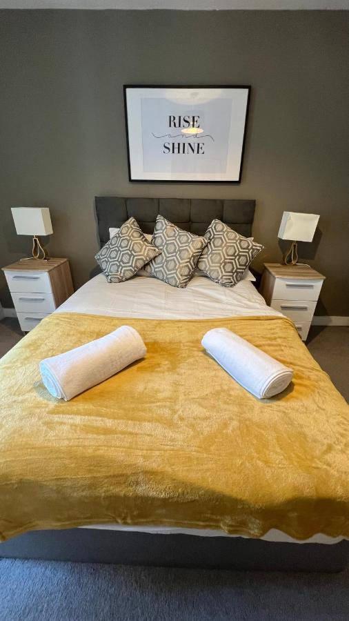 Apartment Stunning Centre Apartment! Ideal For Small Groups