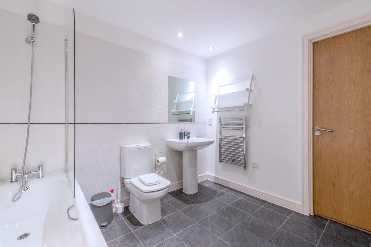 2bed Homely Hideout In City Centre Apartment Manchester
