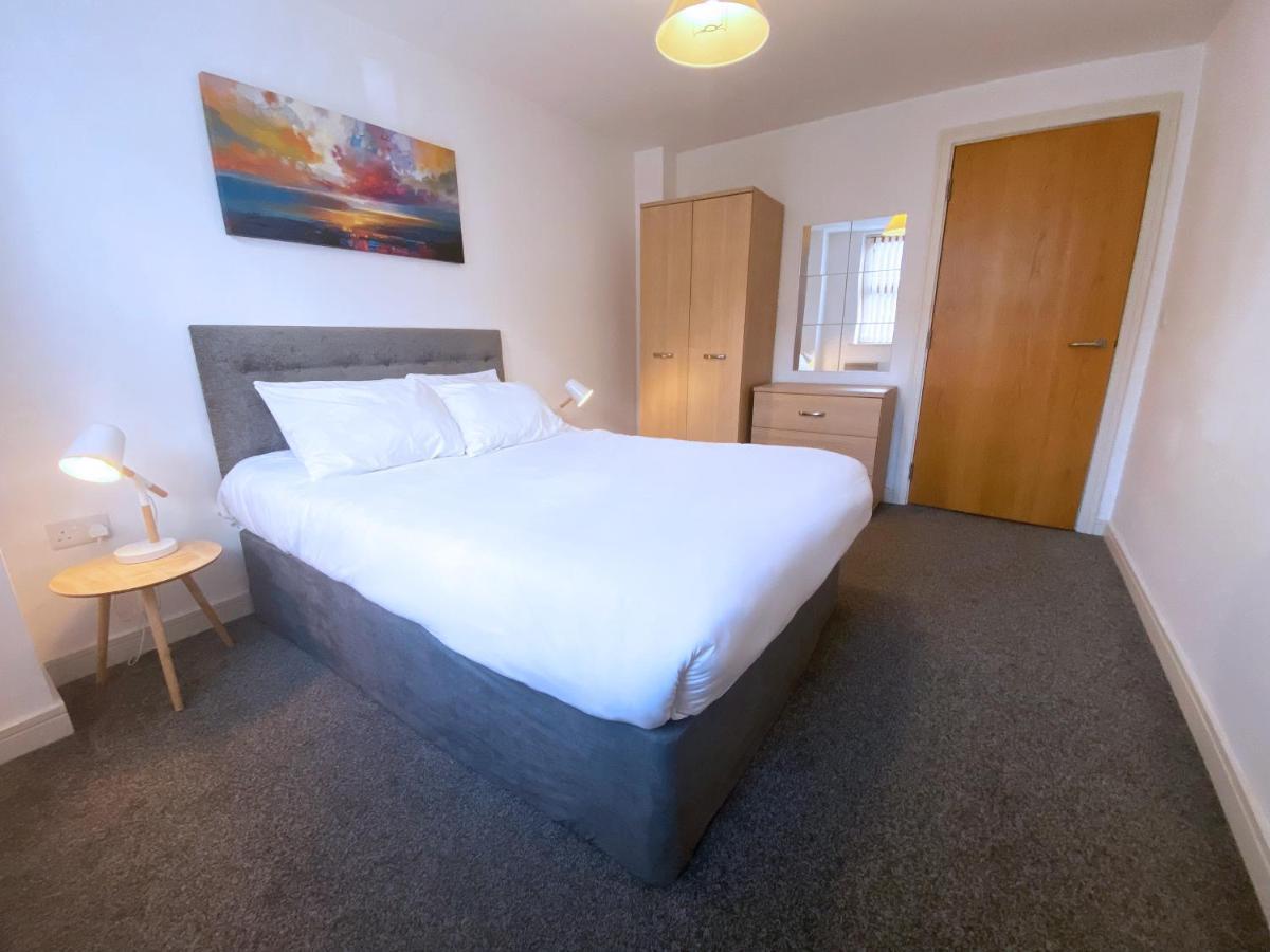 2bed Homely Hideout In City Centre Apartment *