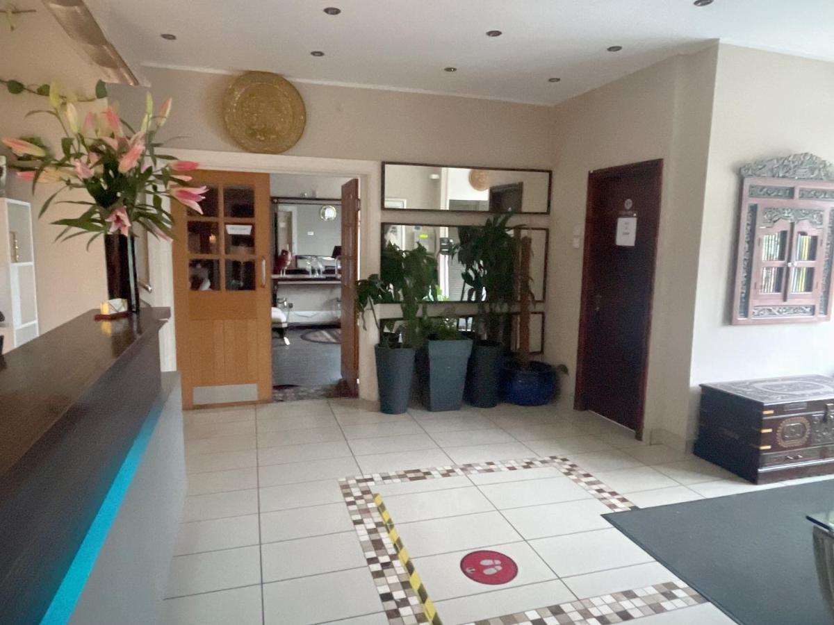 Park Crescent Hotel Manchester
