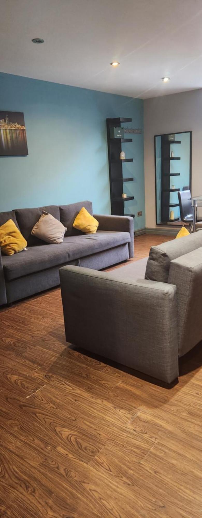 Lewis In The Heart Of The Northern Quarter Sleeps Up To 12 Manchester