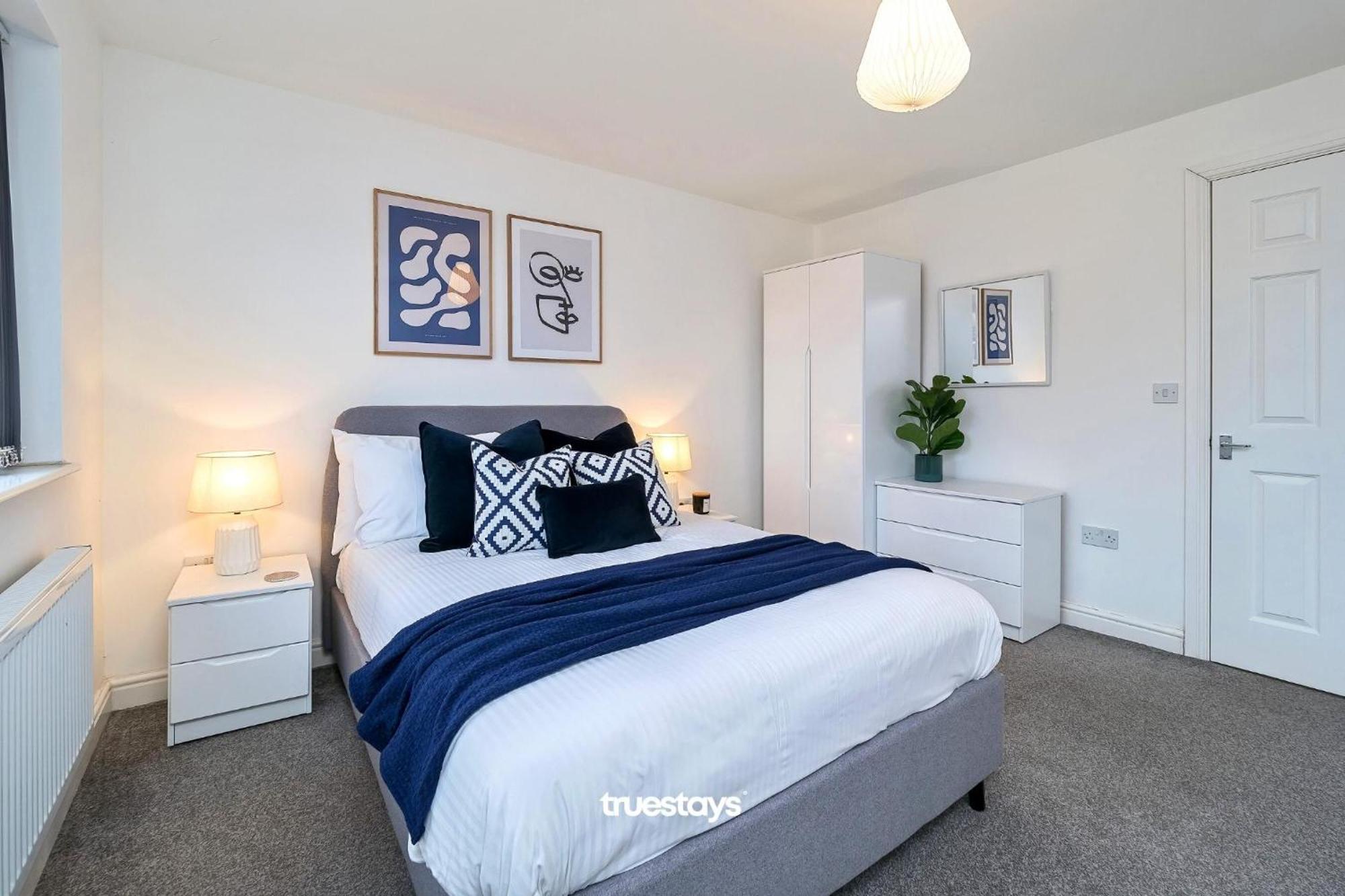 Ashworth House By Truestays - New 3 Bedroom House In Failsworth, *