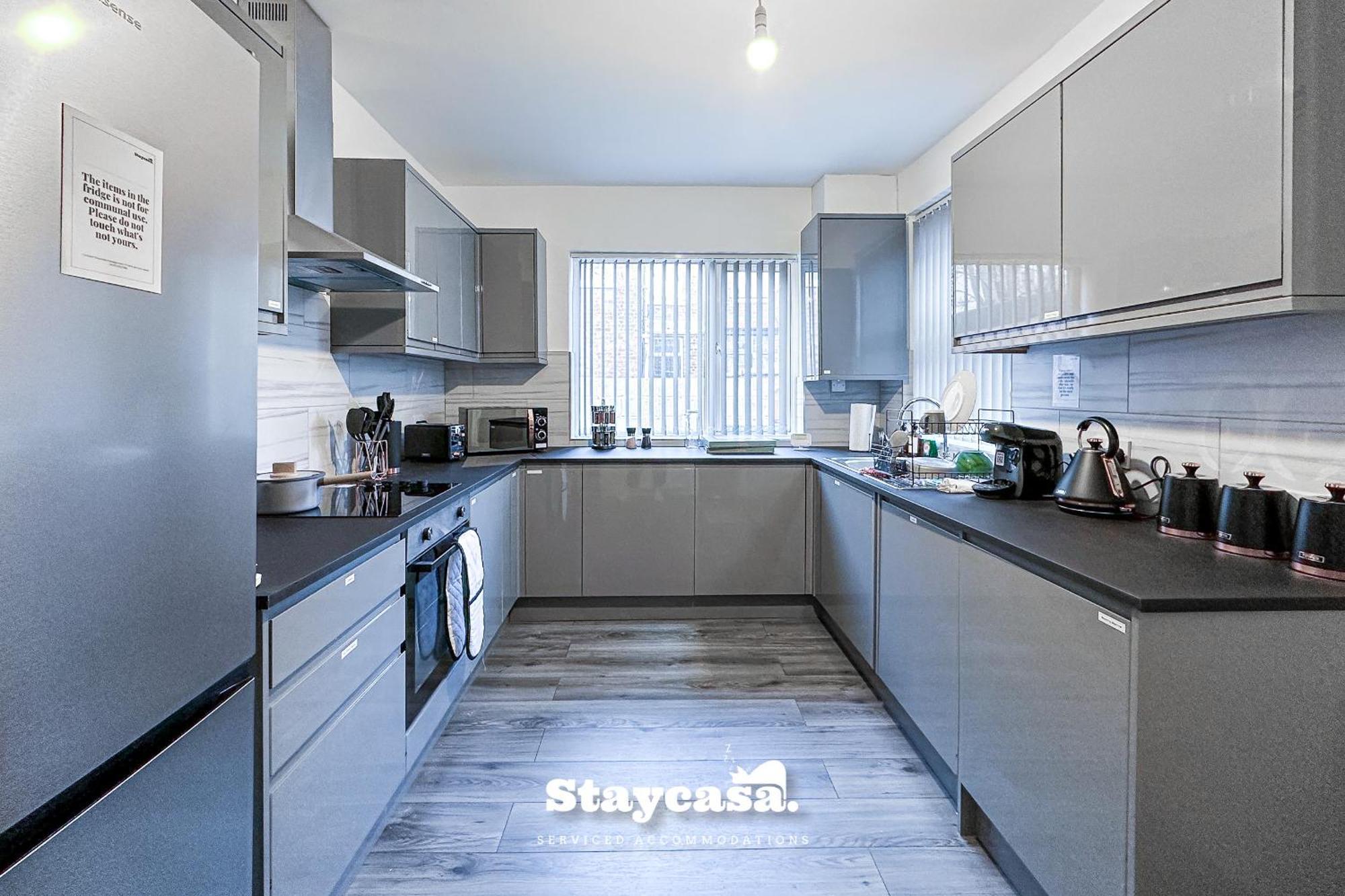 Ashfield Co-Living - Private Room Self-Cater Holiday home