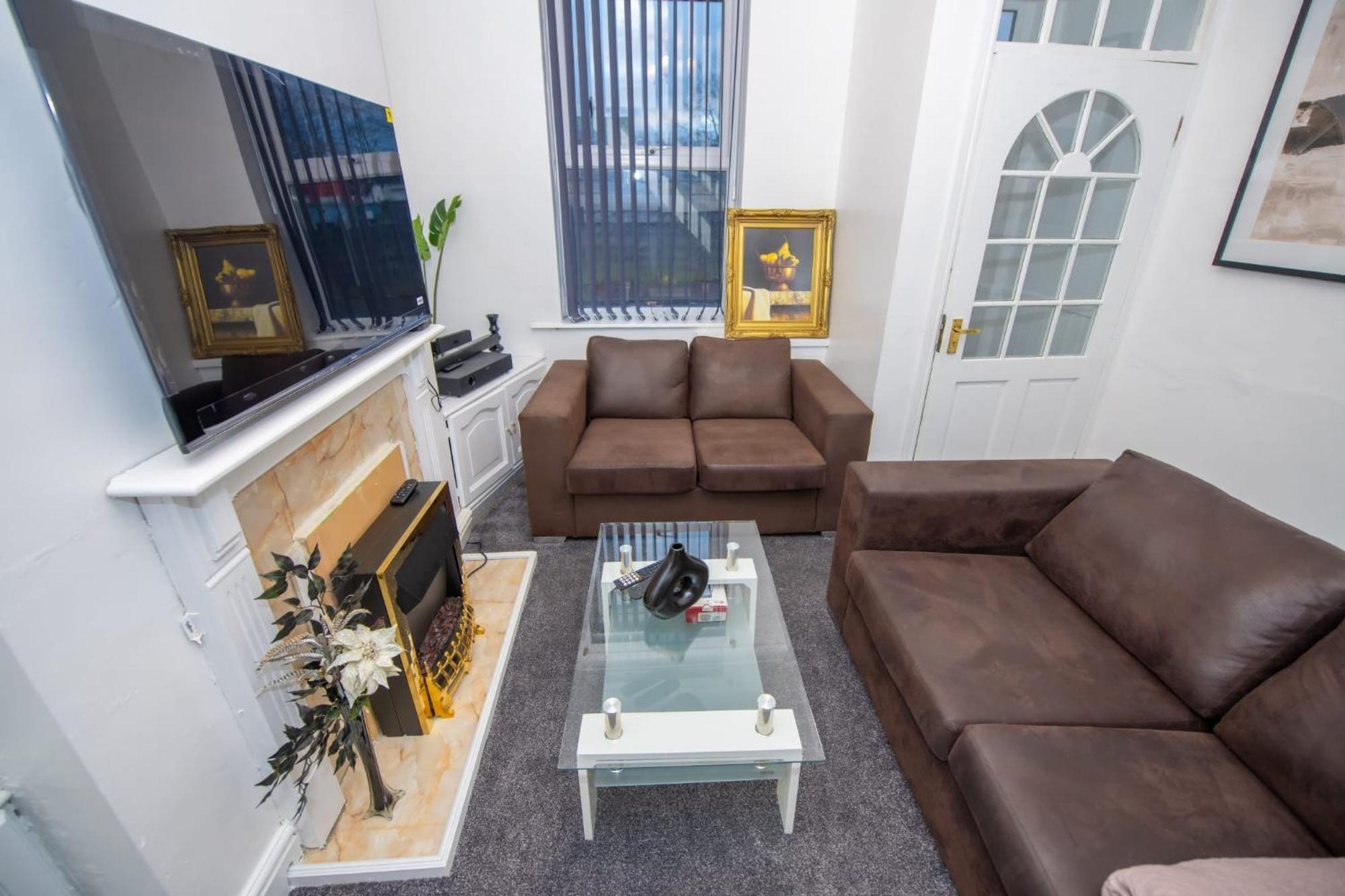 Holiday home Lovely + Free Parking Manchester