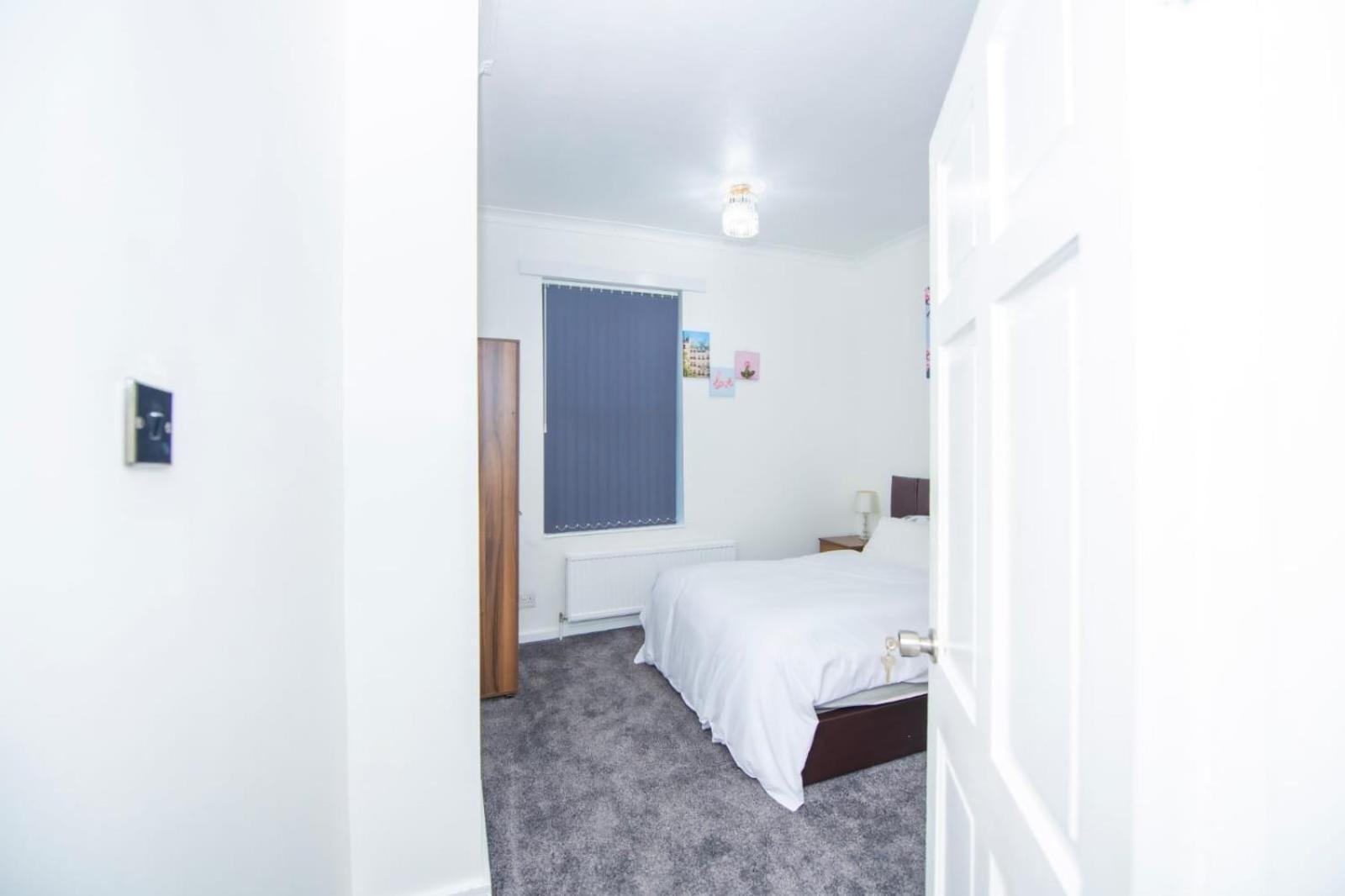 Holiday home Lovely + Free Parking Manchester