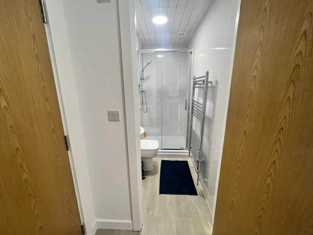 Stretford Sanctuary: Stylish Studio