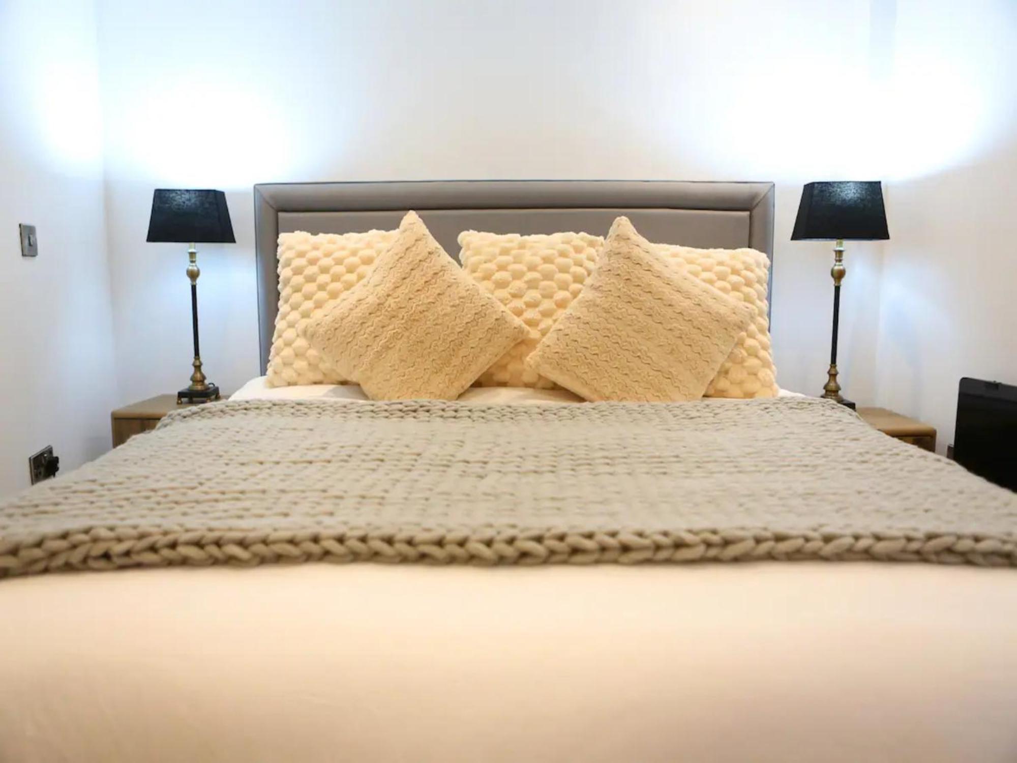 Apartment Pass The Keys Superking Bed Penthouse Perfect For Couples