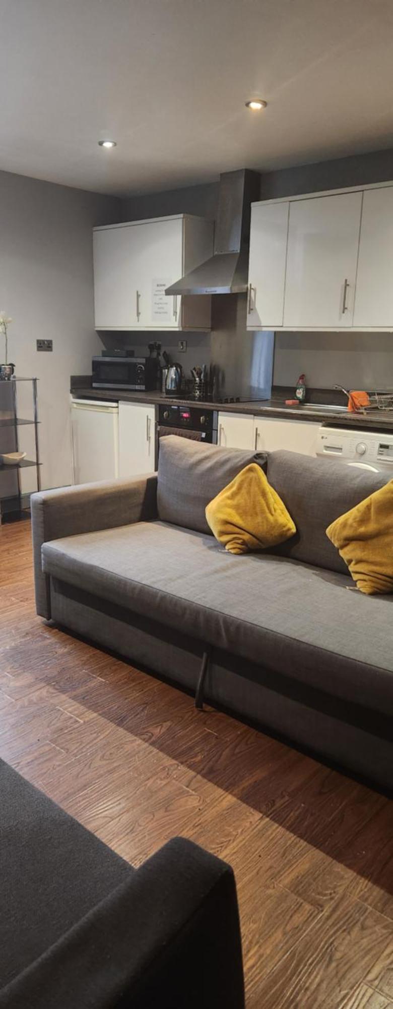 Lewis In The Heart Of The Northern Quarter Sleeps Up To 12 Manchester
