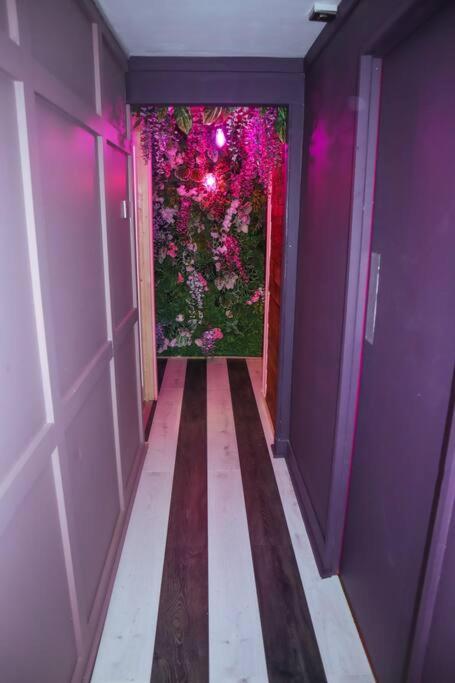 Copper And Blossom Apartment Manchester