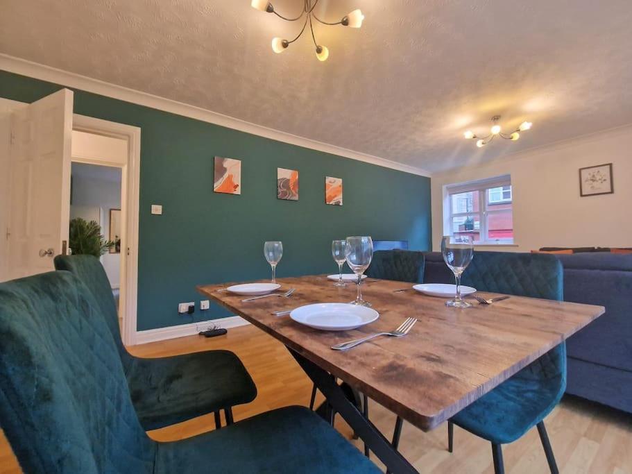 Free Parking: Perfect City Centre Flat Apartment *