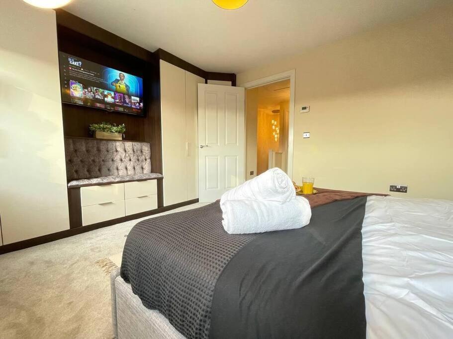 Stylish In Vibrant Salford, Manchester! Apartment Manchester
