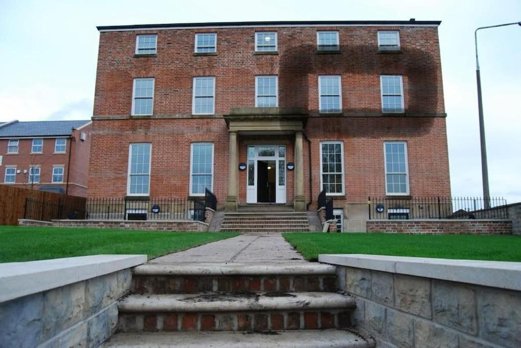 20 Min Walk From Centre Manchester
