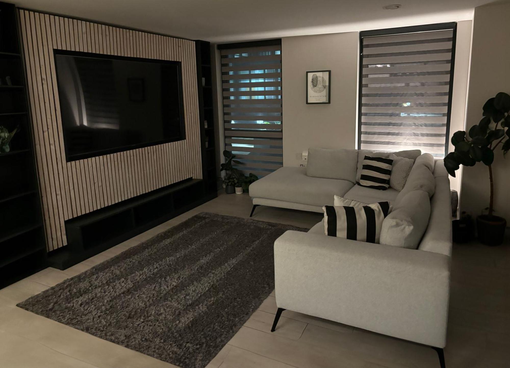 Riverside Wharf - Free Parking, Business, Couples & Families Apartment