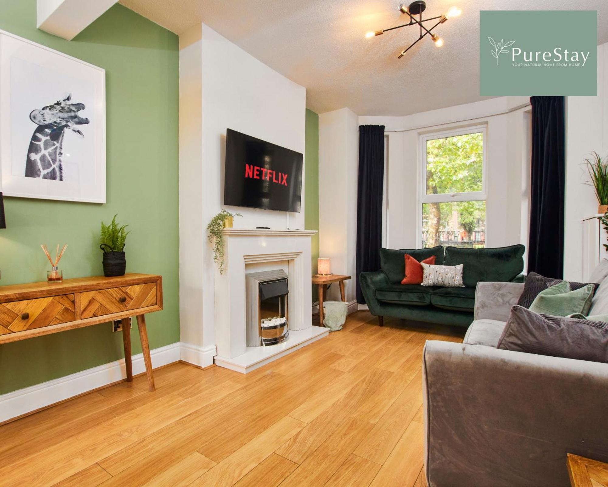 Big Contractor House With 6 Beds & Free Parking By Purestay - 7 Night Min! * Manchester
