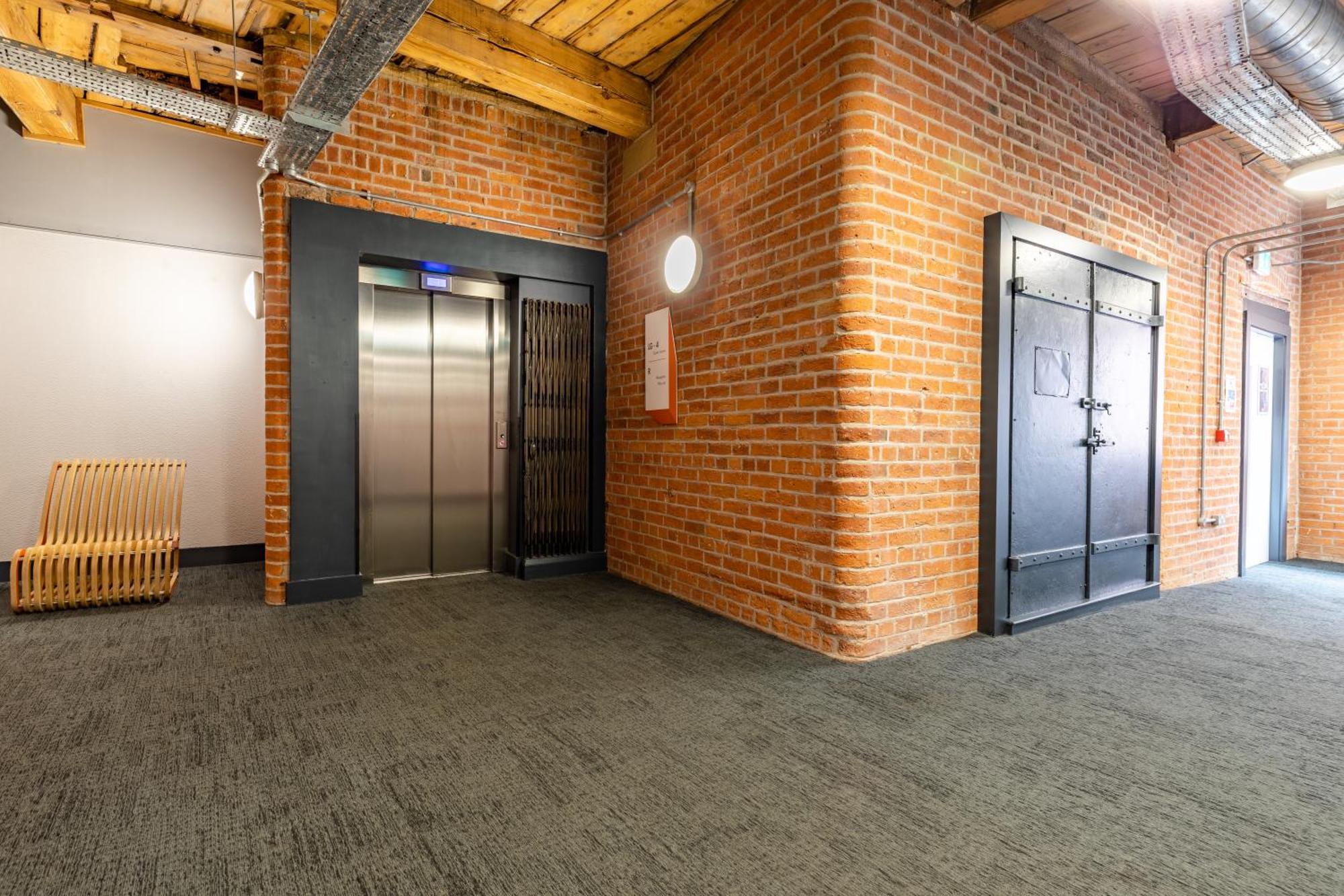 Easyhotel Hotel