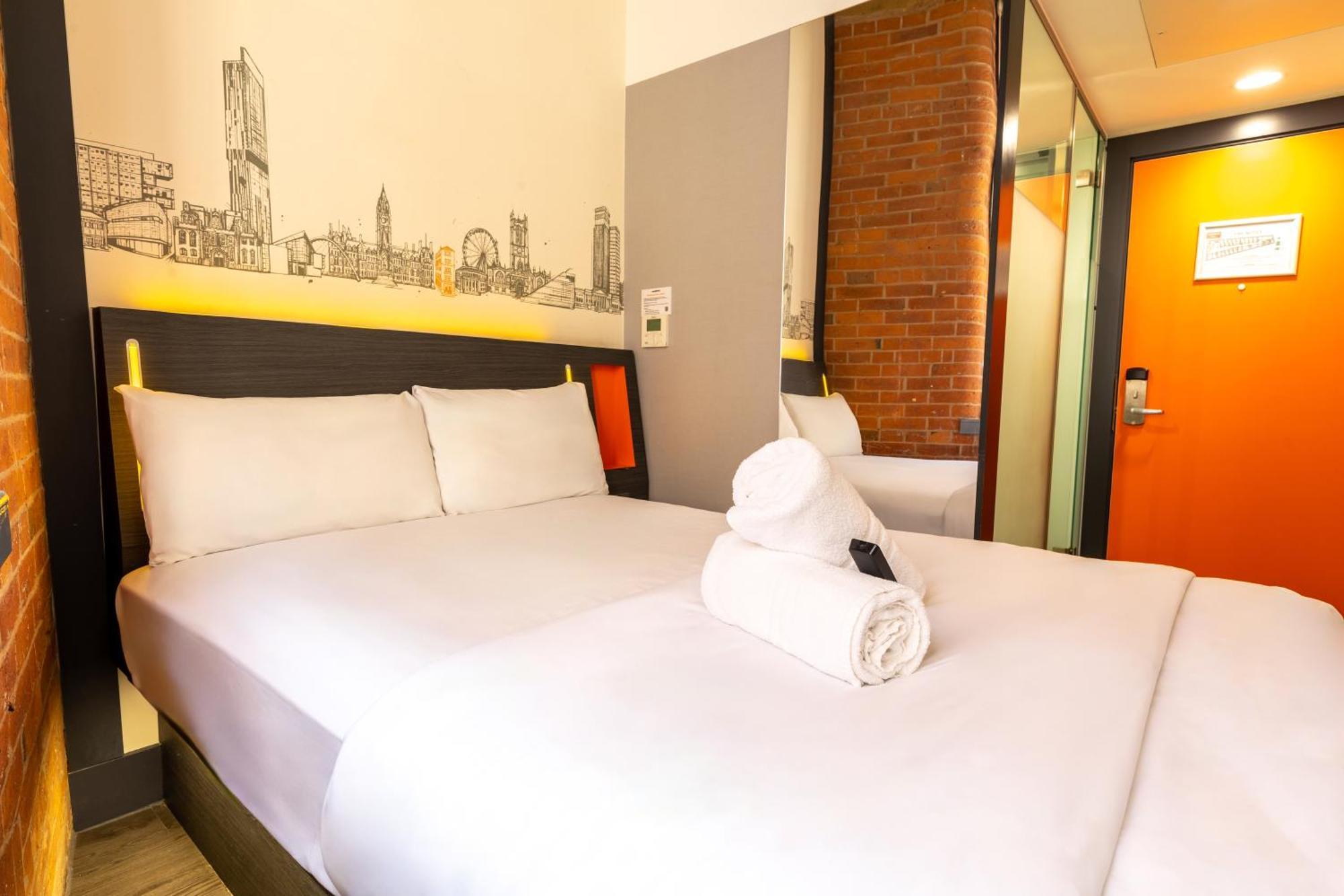 Hotel Easyhotel 2*