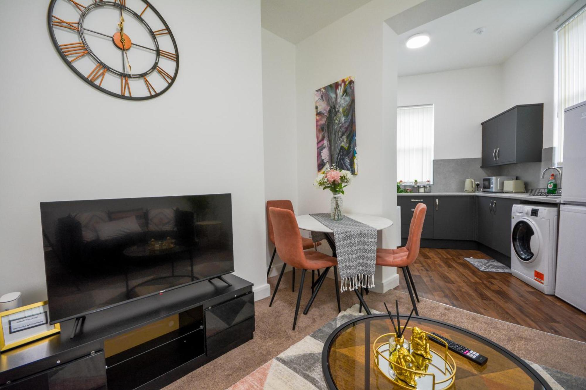 Apartment Stylish With Free Parking *