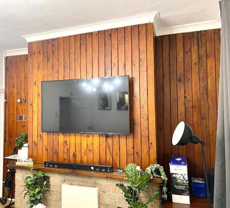 Cozy 3br Urban Oasis In The Hub Apartment Manchester