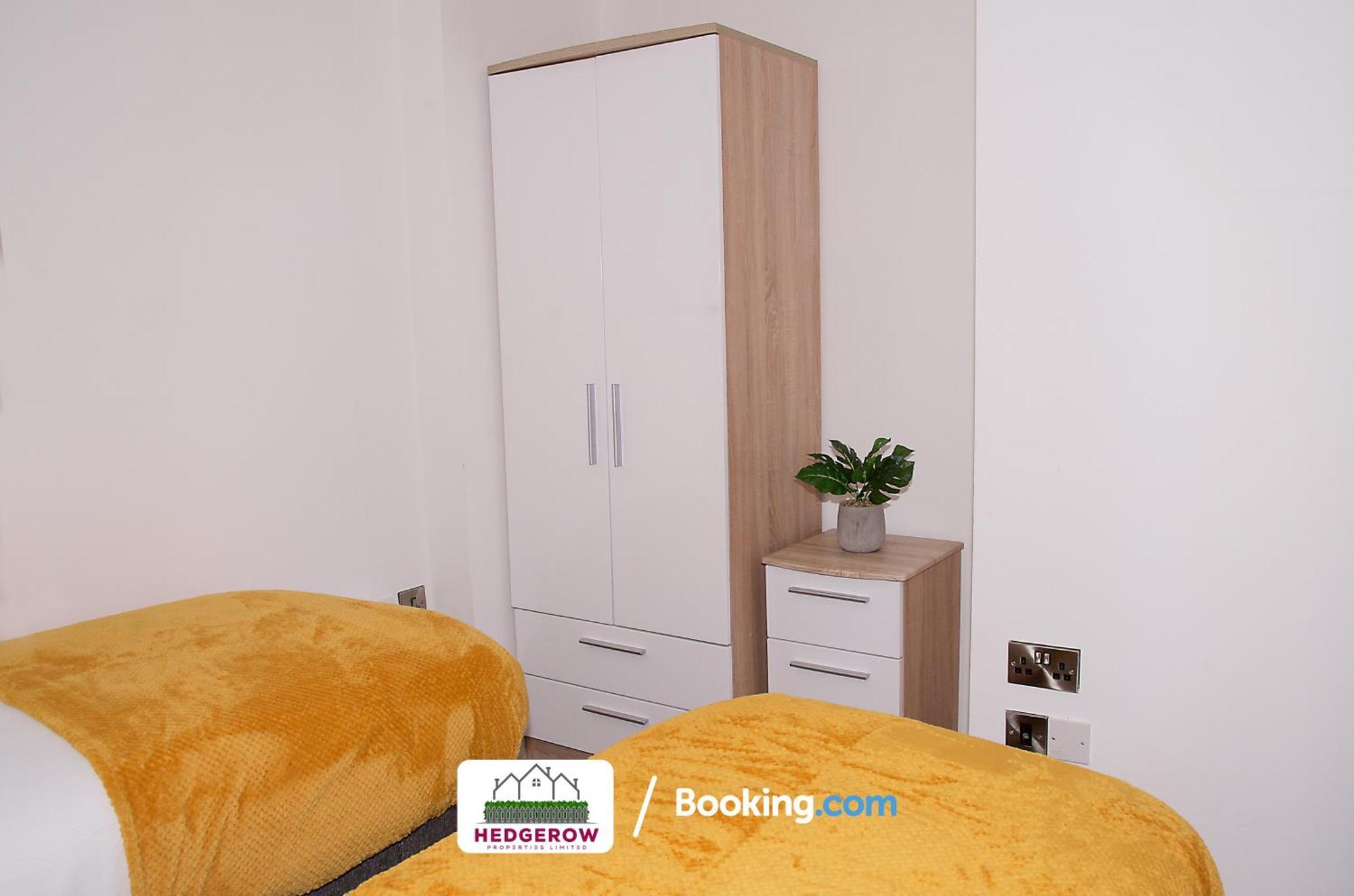 Apartment Premium Offers On 3-Night & Weekly Deal On 3-Bedroom Urban Loft By Hedgerow *