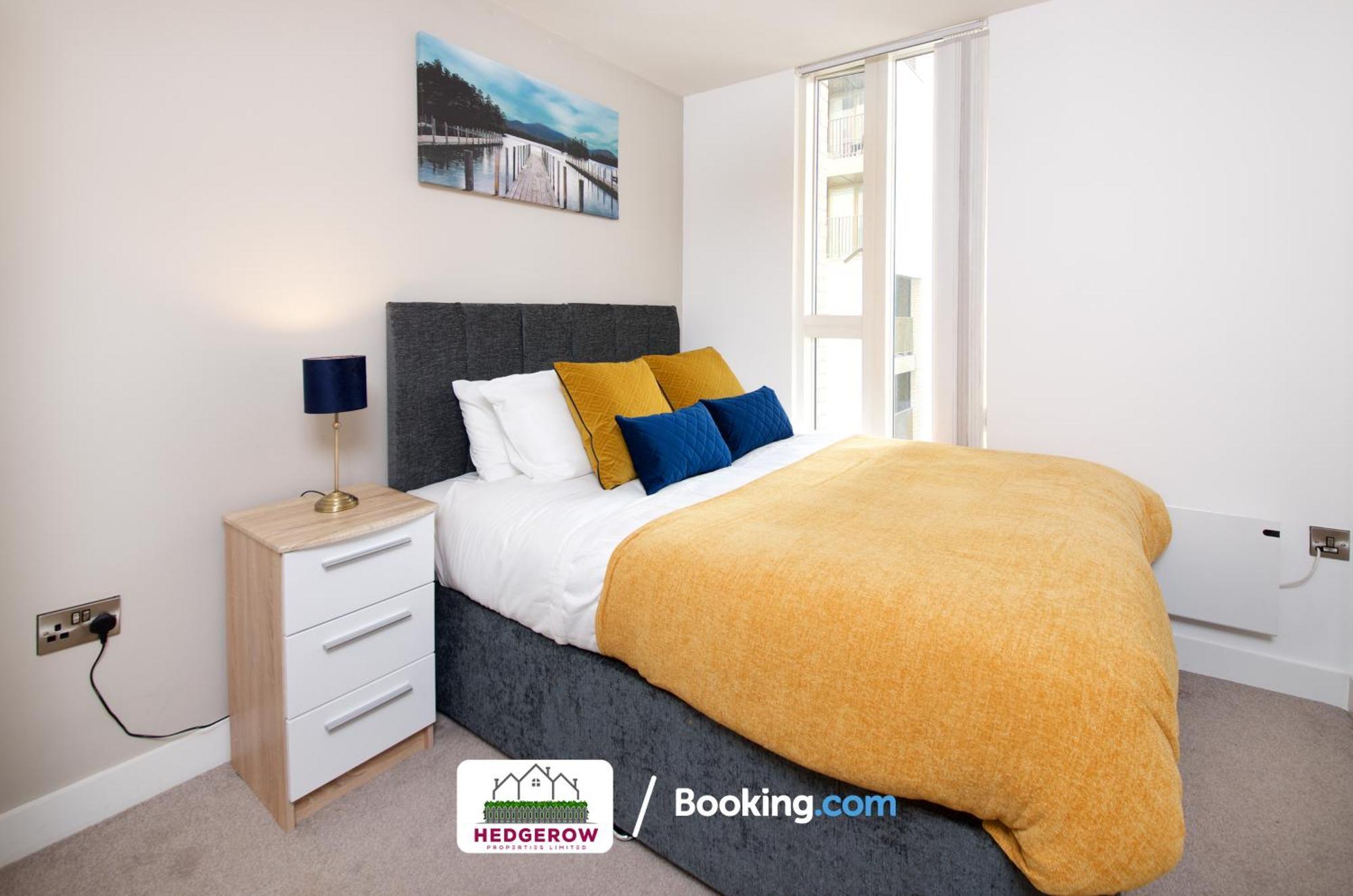Apartment Premium Offers On 3-Night & Weekly Deal On 3-Bedroom Urban Loft By Hedgerow Manchester