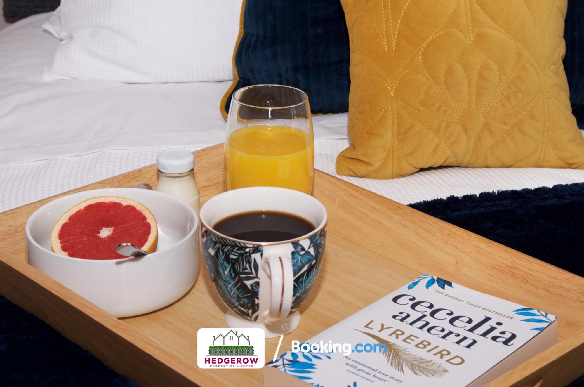 Premium Offers On 3-Night & Weekly Deal On 3-Bedroom Urban Loft By Hedgerow