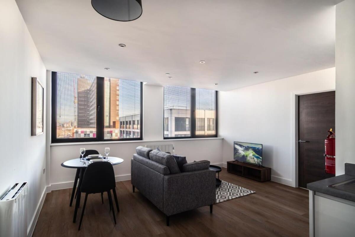 Stayzeni, Alexandra Rise Great 1 Bed * Manchester