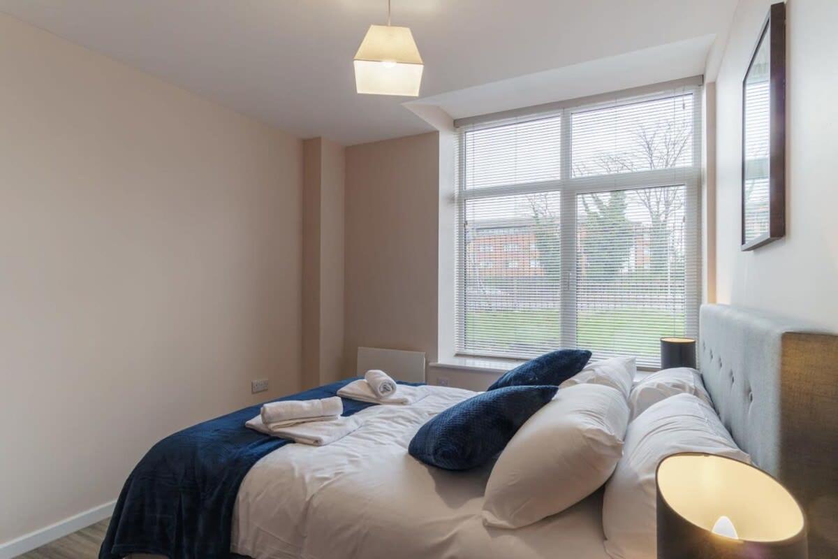 Apartment Bright 2 Bed - Sleeps 4 Manchester