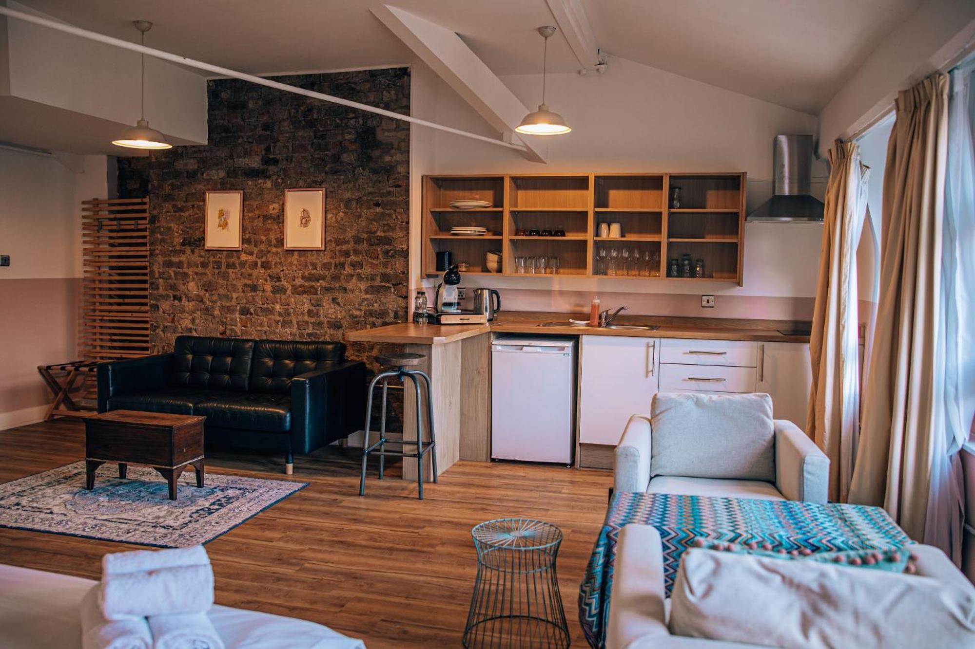 Hostel Malacuna