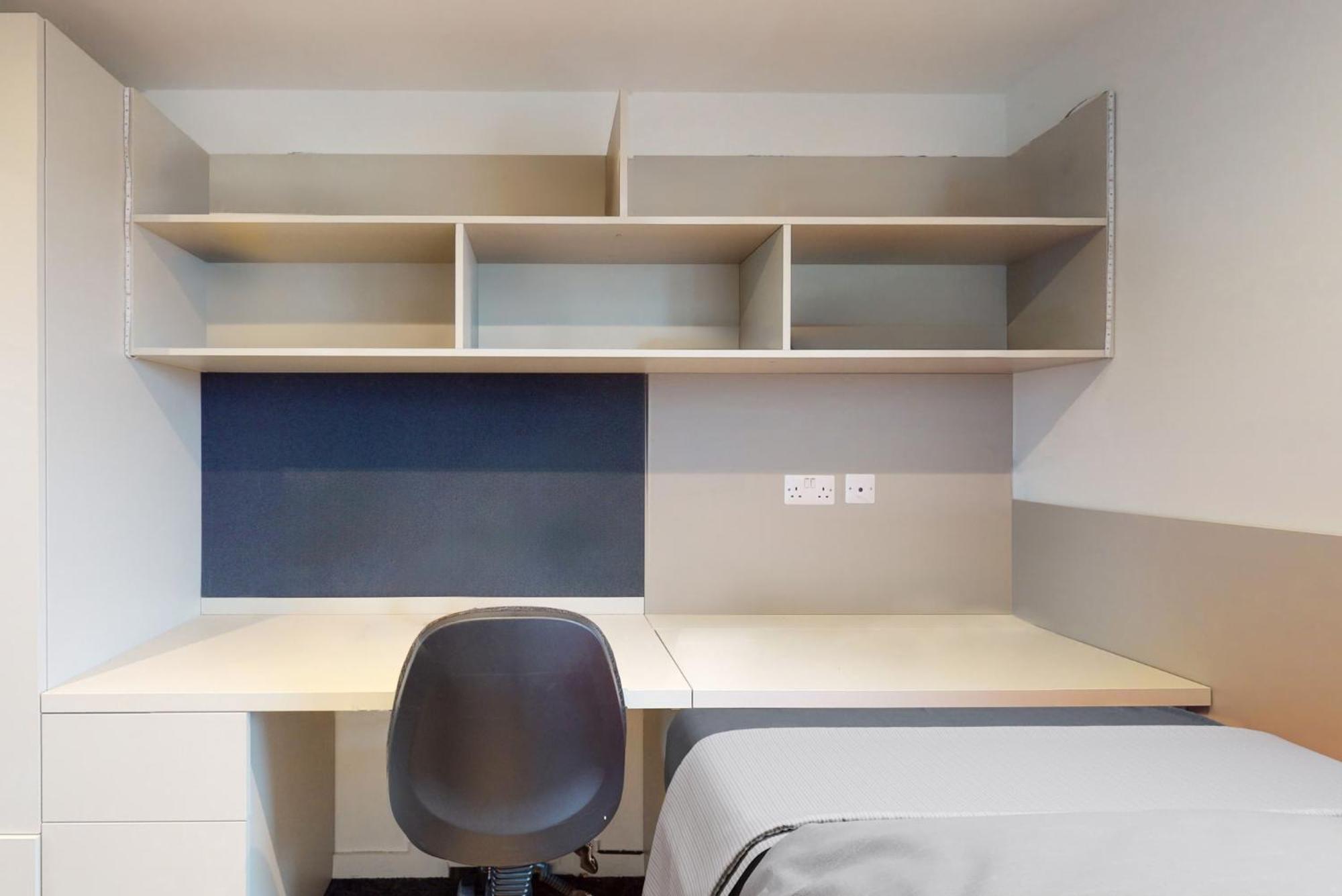 Apartment Canvas
