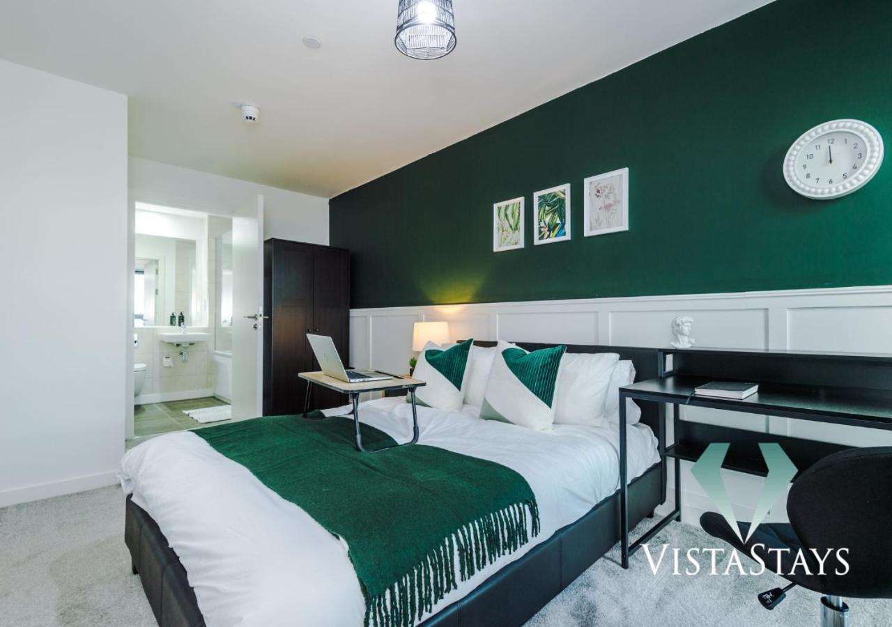 Modern 2 Bed In Centre With Pool Table *