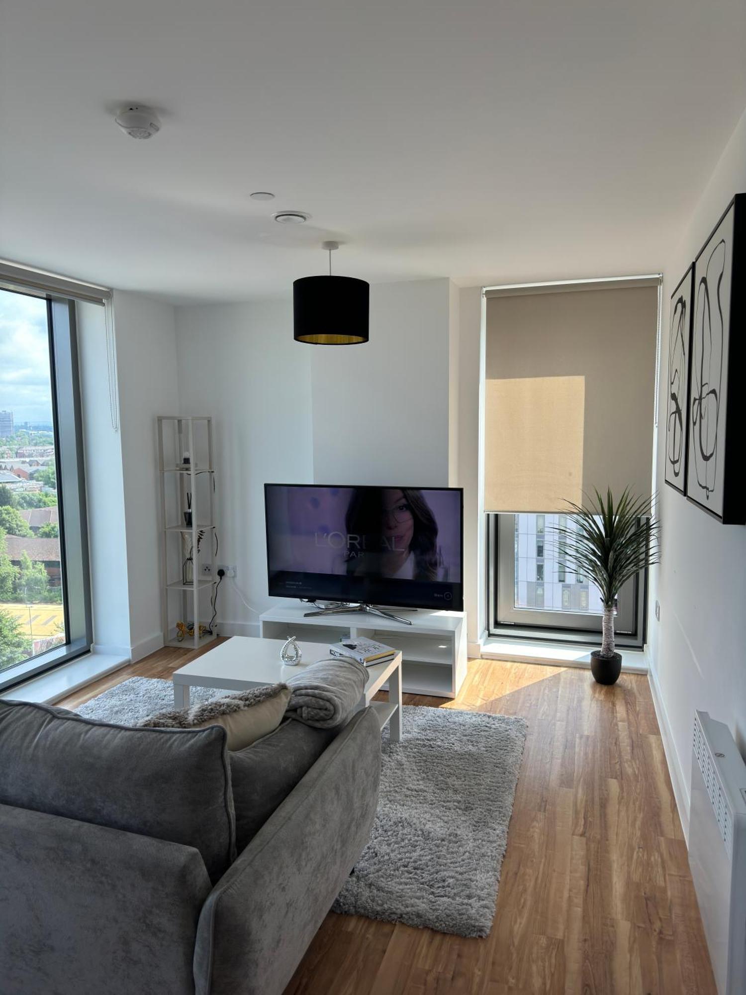 Your Private Oasis In * Manchester