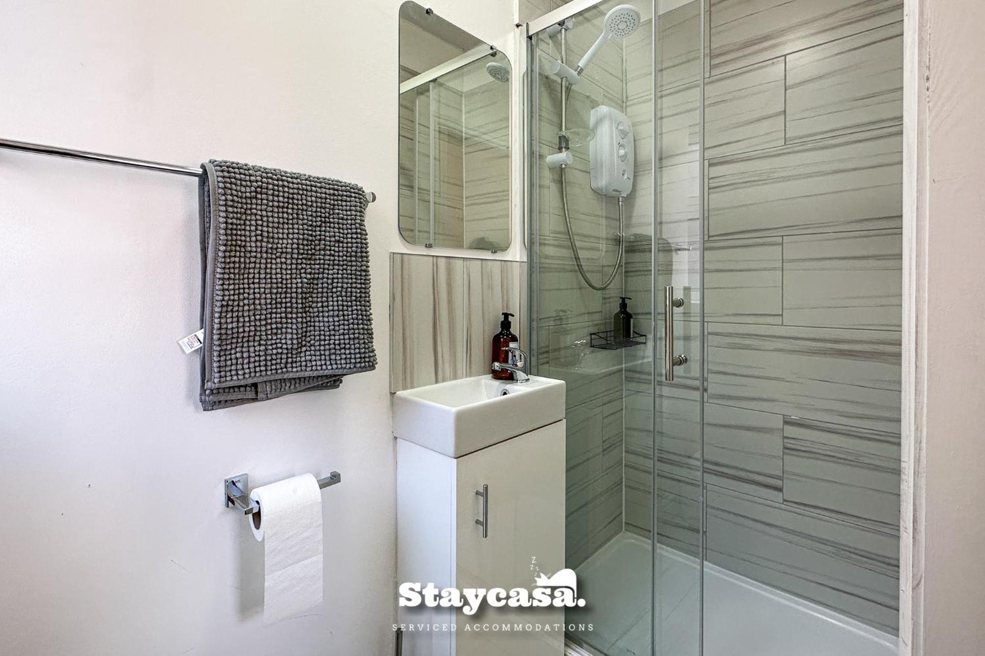 Ashfield Co-Living - Private Room Self-Cater Holiday home