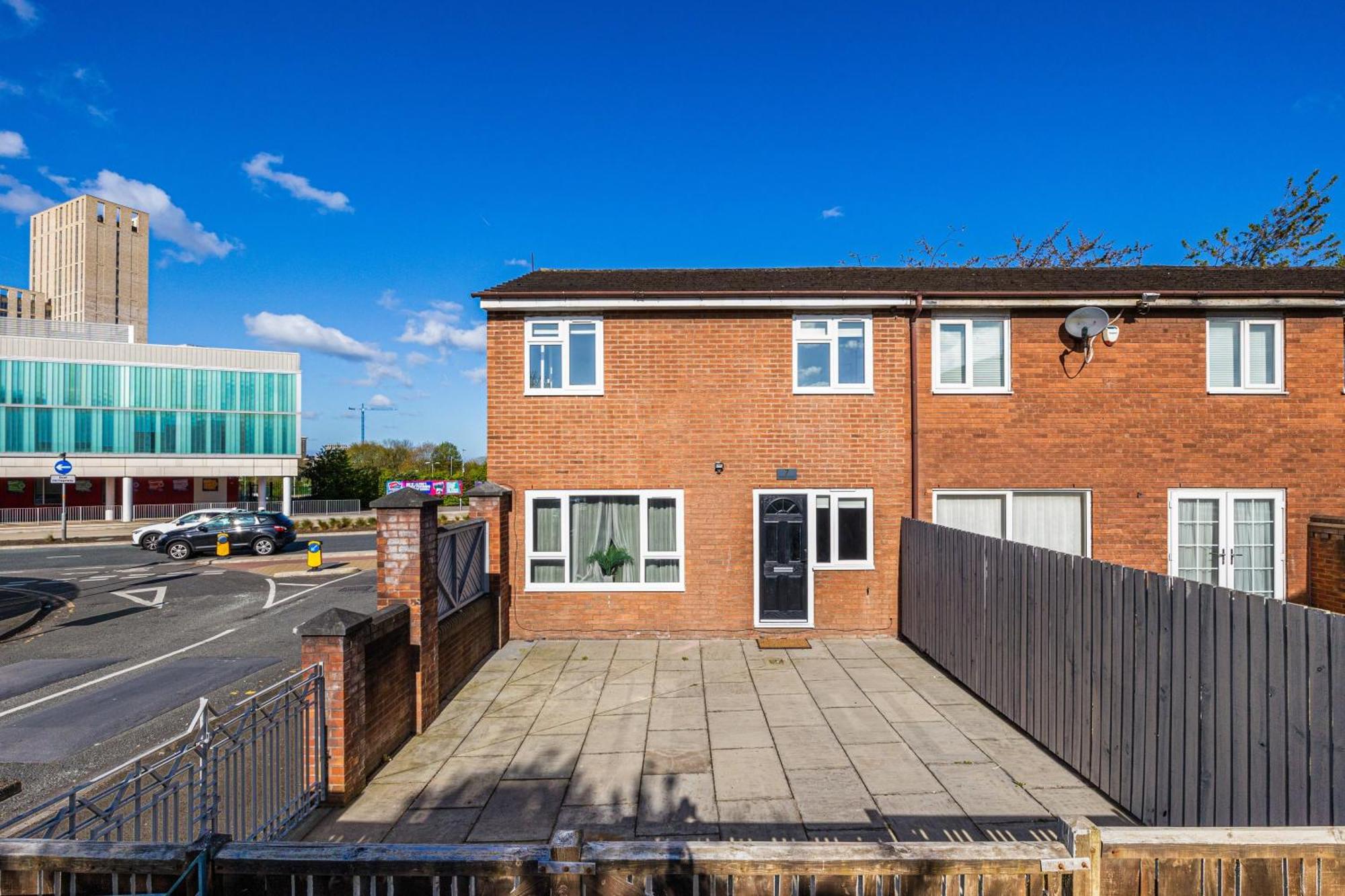 Quayside Escape- Tranquil Double In Shared With Free Parking * Manchester