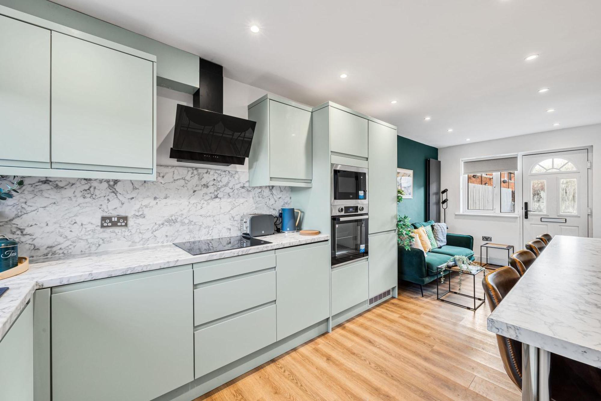 Quayside Escape- Tranquil Double In Shared With Free Parking Holiday home Manchester