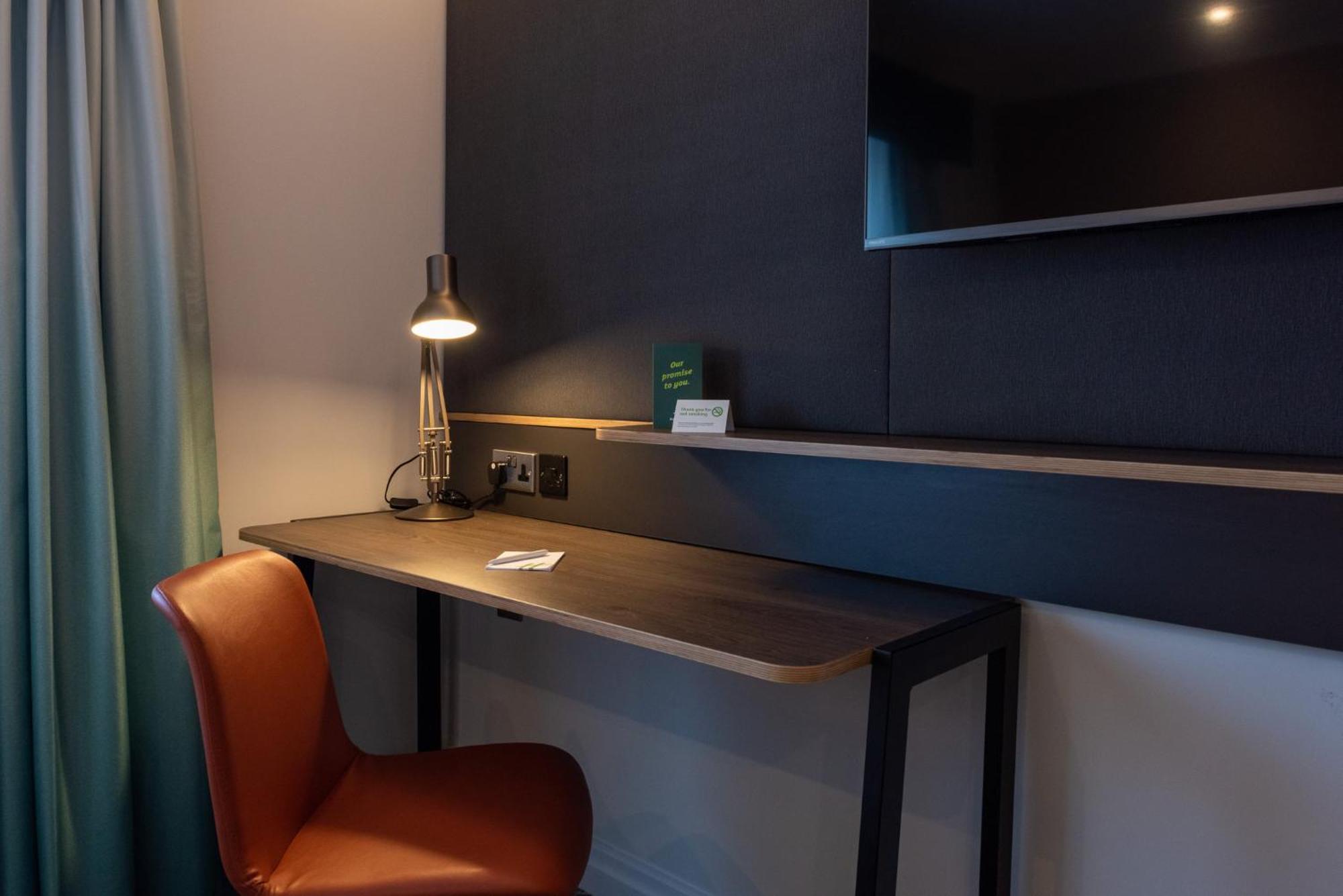 Hotel - - Oldham By Ihg