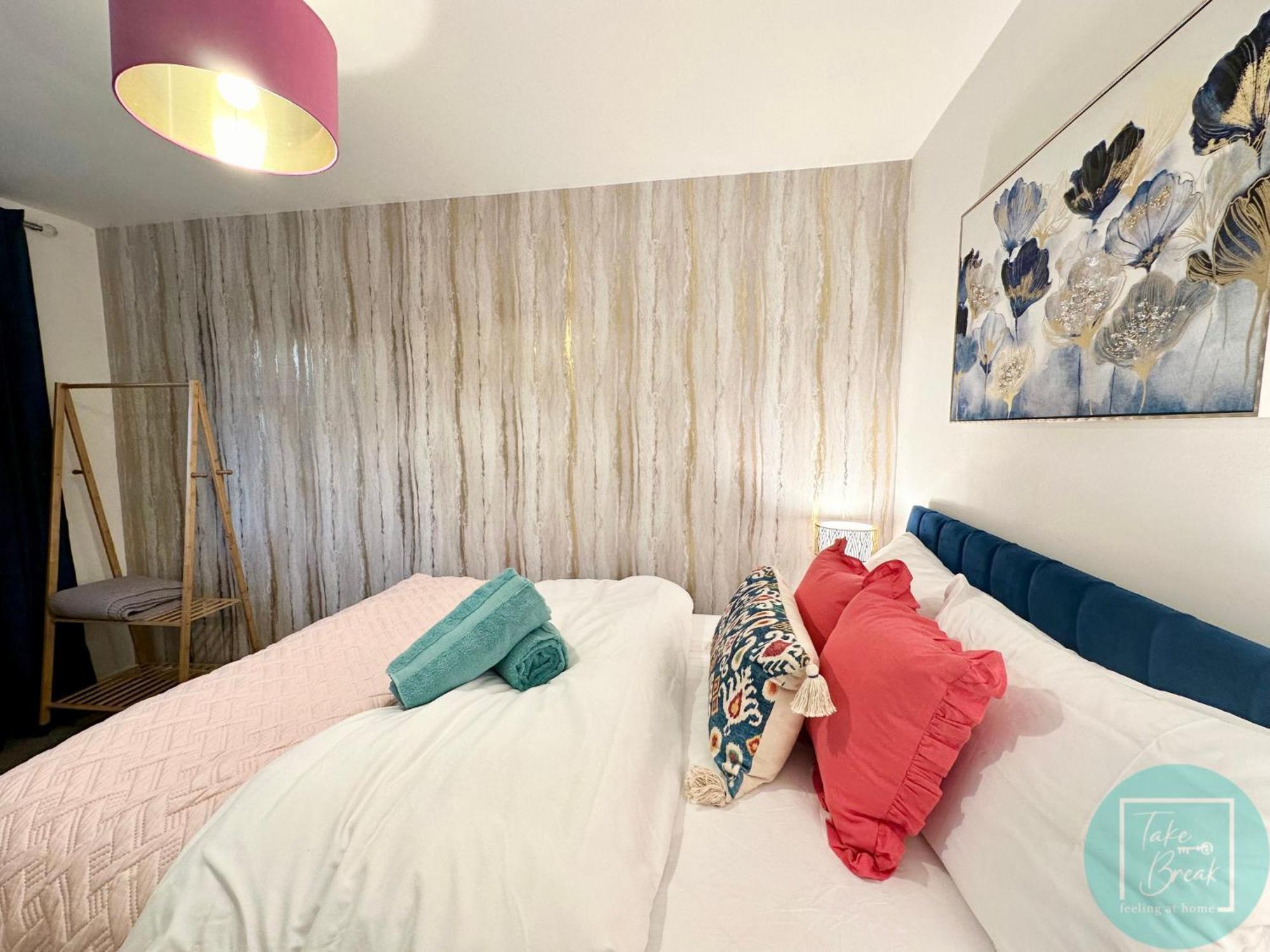 Charming 2br Swinton House -close To Center Apartment Manchester