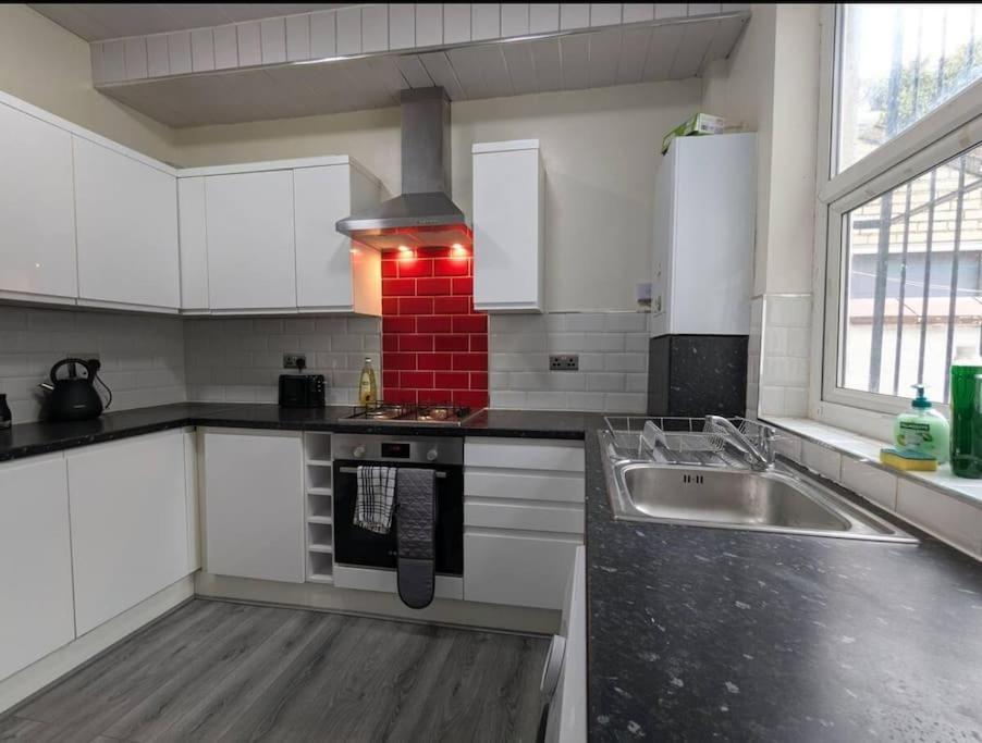 Beautiful 2 Bed 1 Bath Holiday home