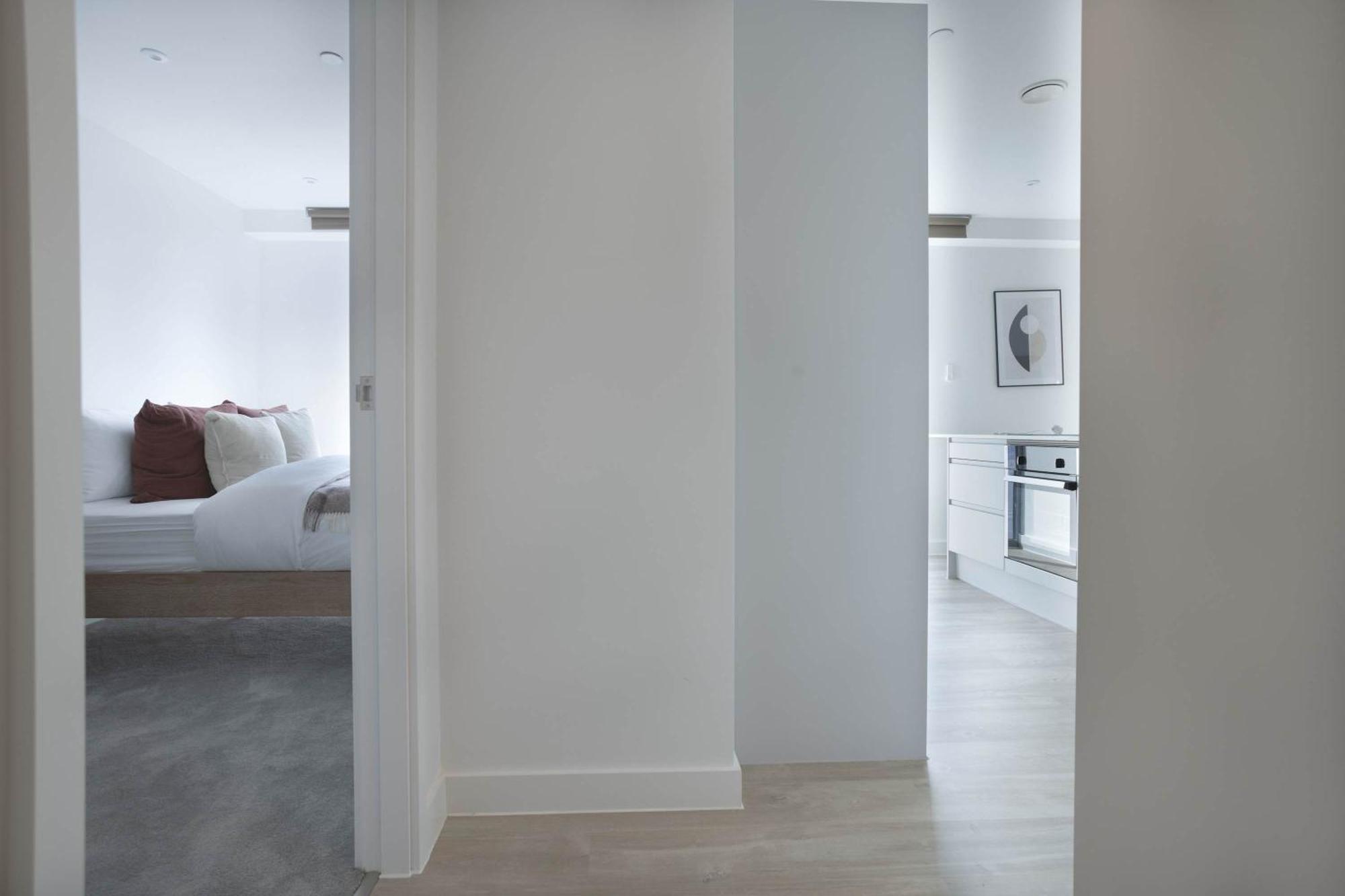 Alabaster By Casacity * Manchester
