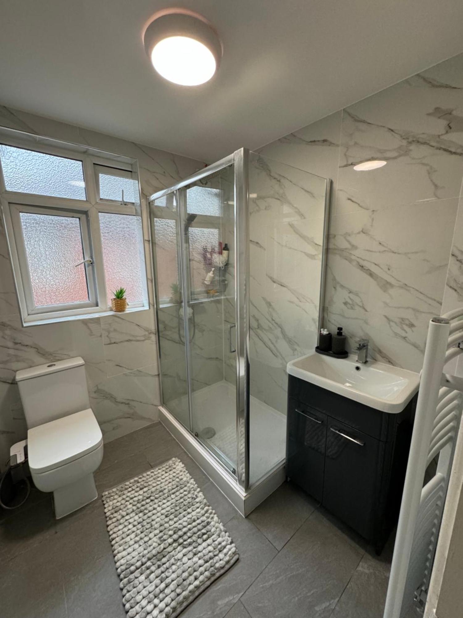 Elegant Estates Humble Abode 4 Homestay Manchester