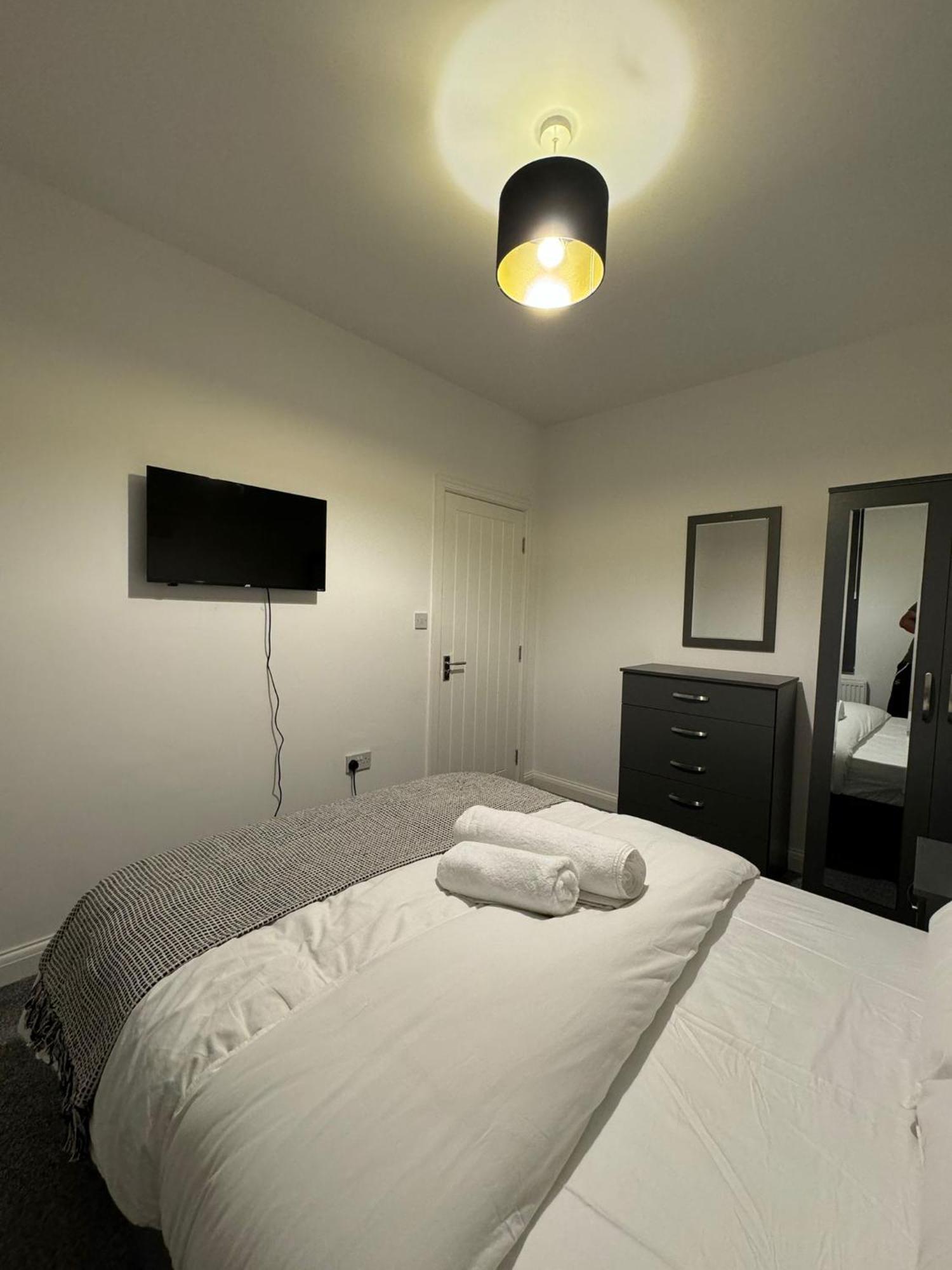 Icon Residencia Homestay