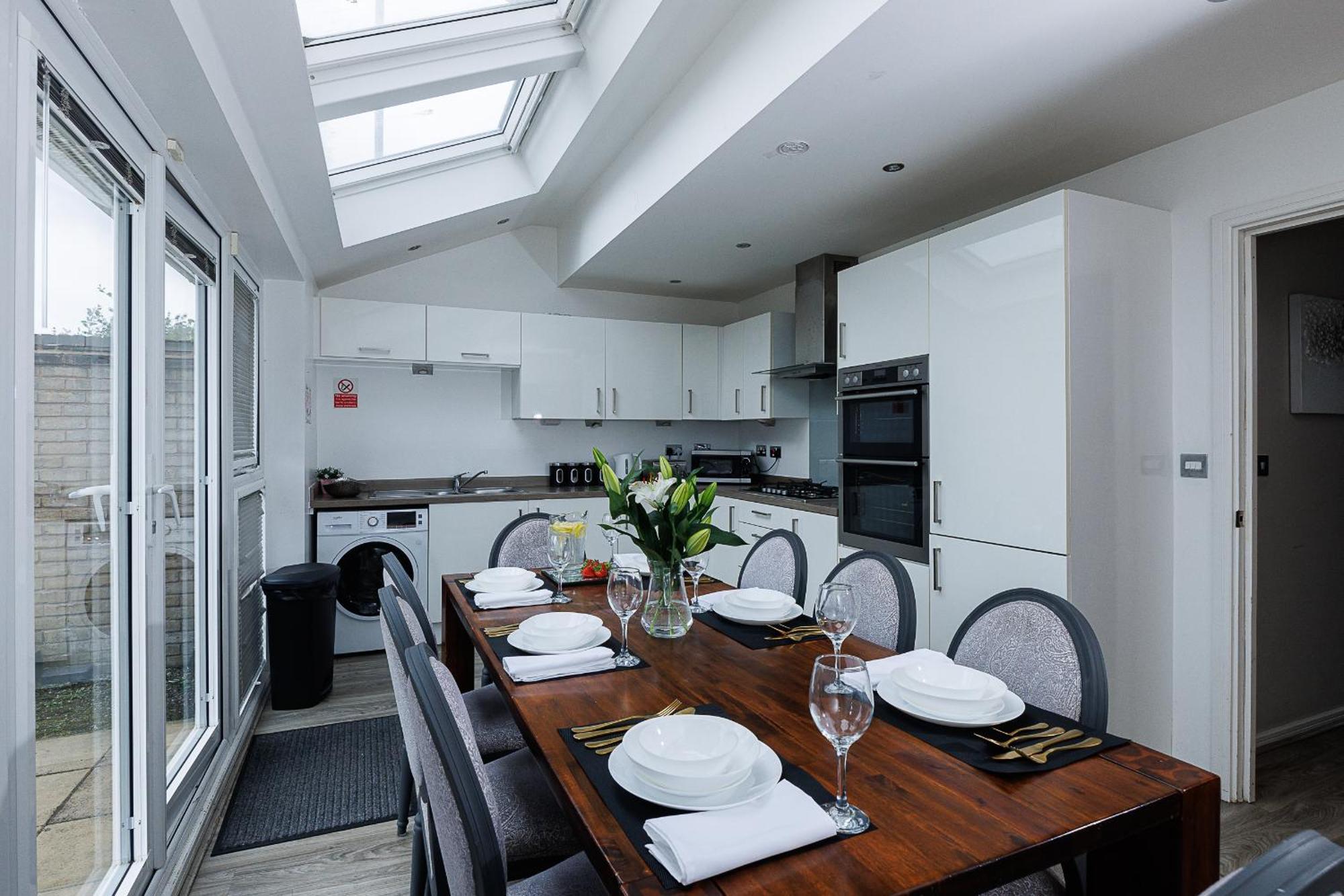 Riverside Villas Holiday home