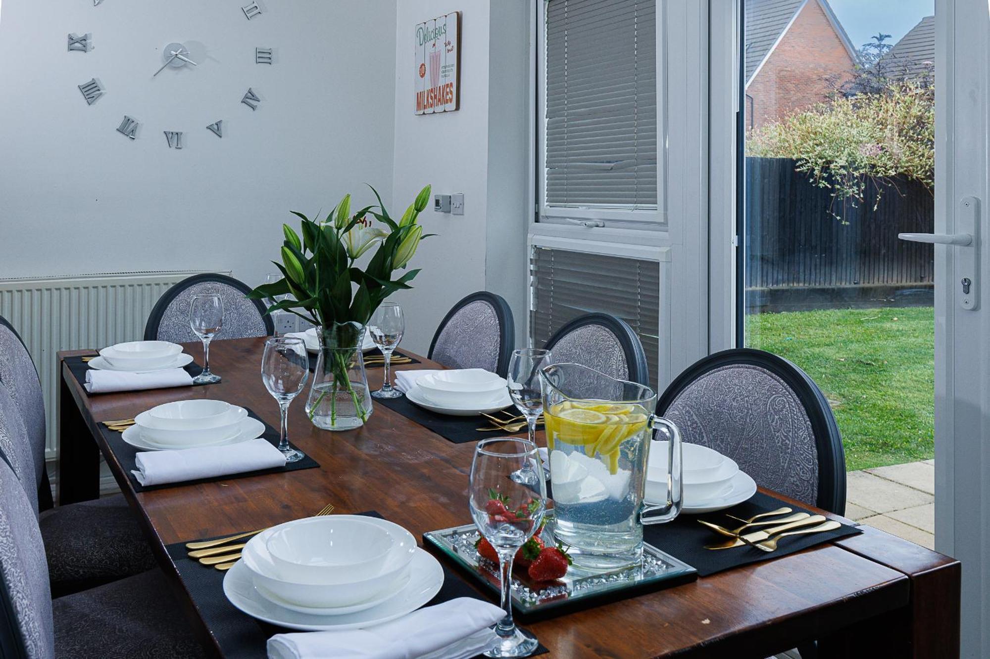 Riverside Villas Manchester