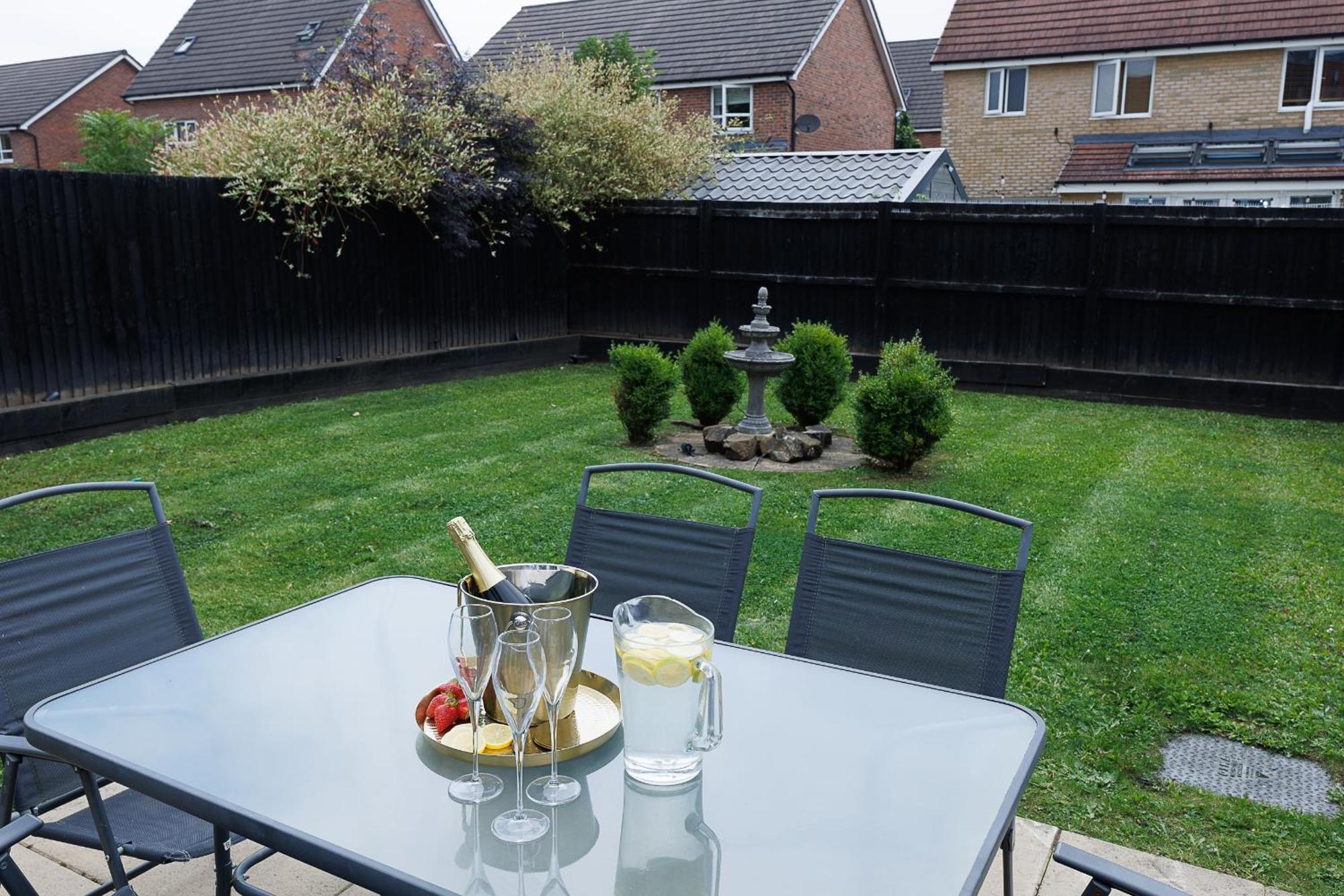 Riverside Villas Manchester
