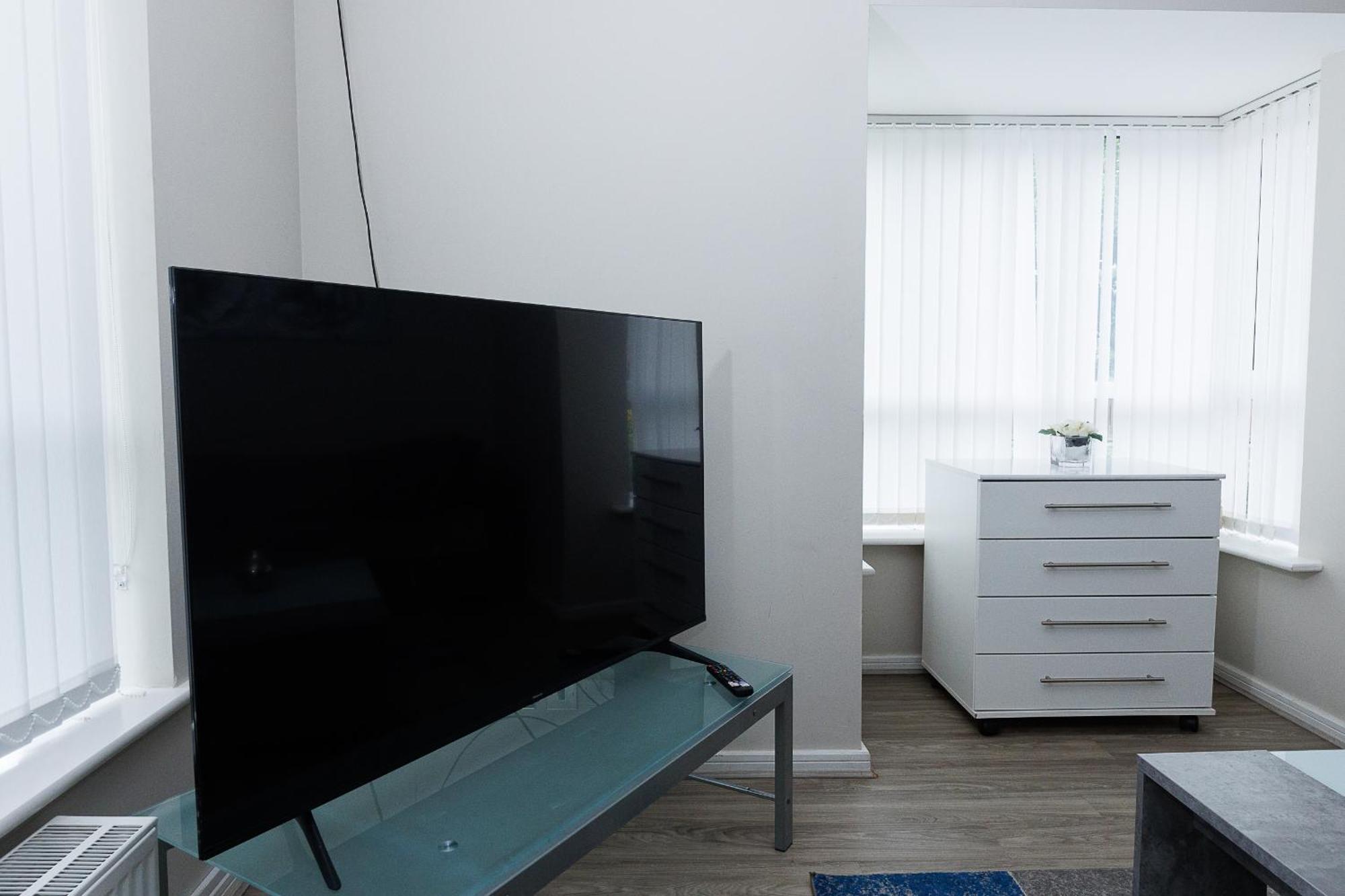 Riverside Villas Manchester