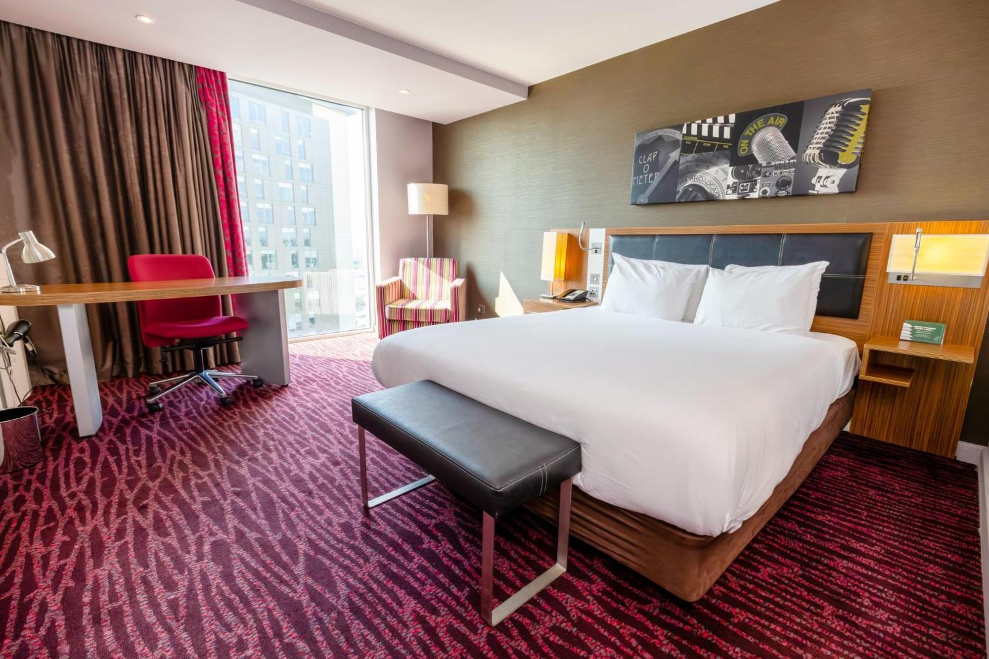 Hotel Manchester-mediacityuk By Ihg