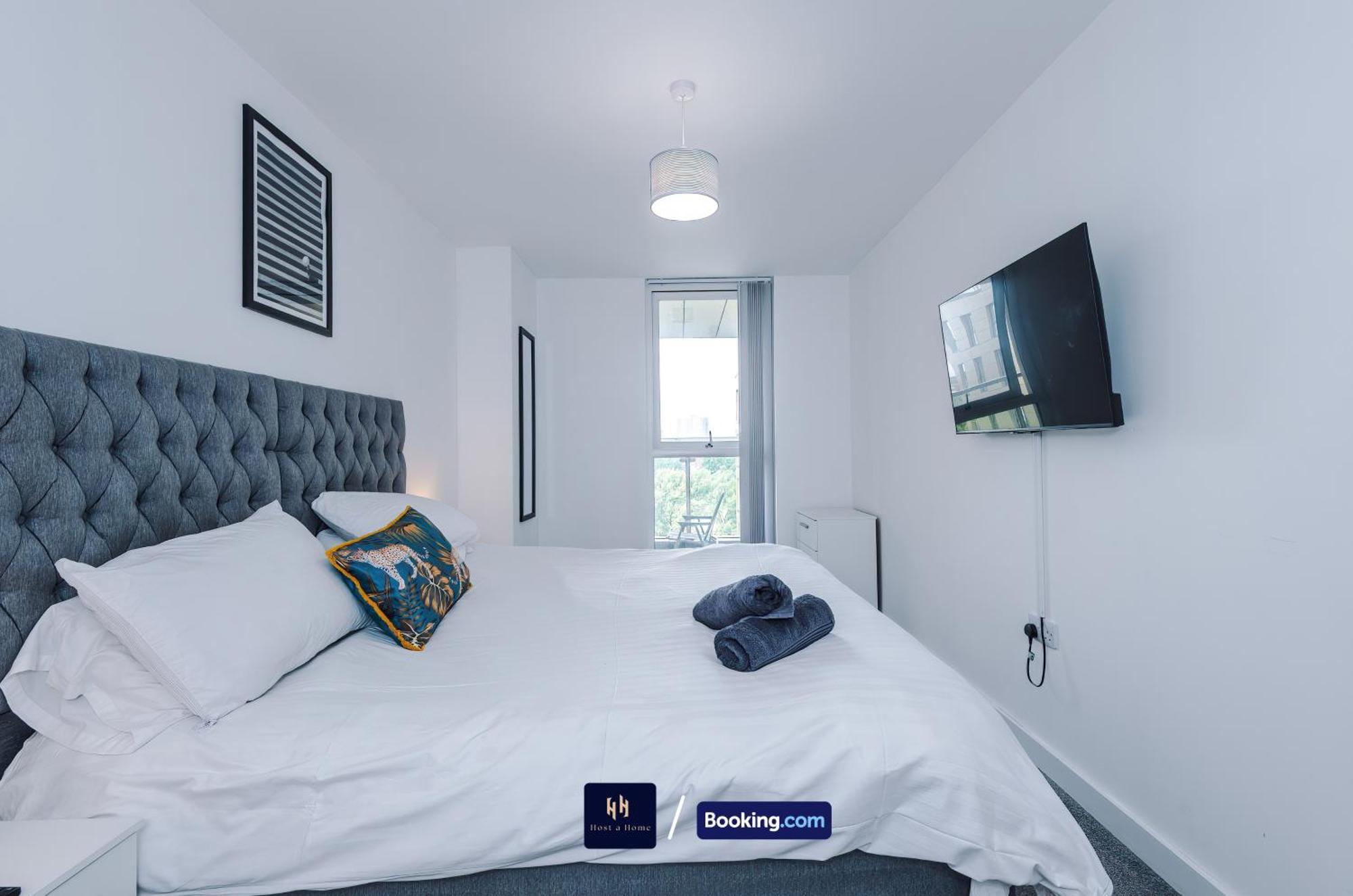 2 Extra Large Bedroom By Host A Short Lets & Serviced With Free Wifi Apartment Manchester